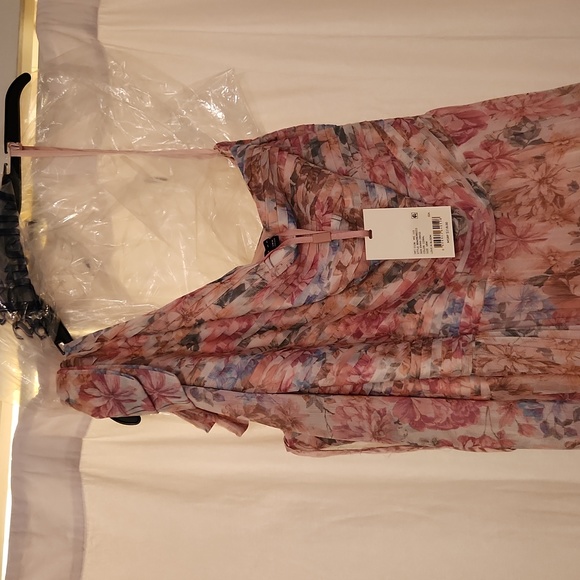 Alex Marie Floral One Shoulder Dress - Picture 2 of 5